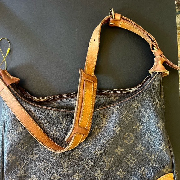 Louis Vuitton Monogram Boulogne 30 - Picture 8 of 13